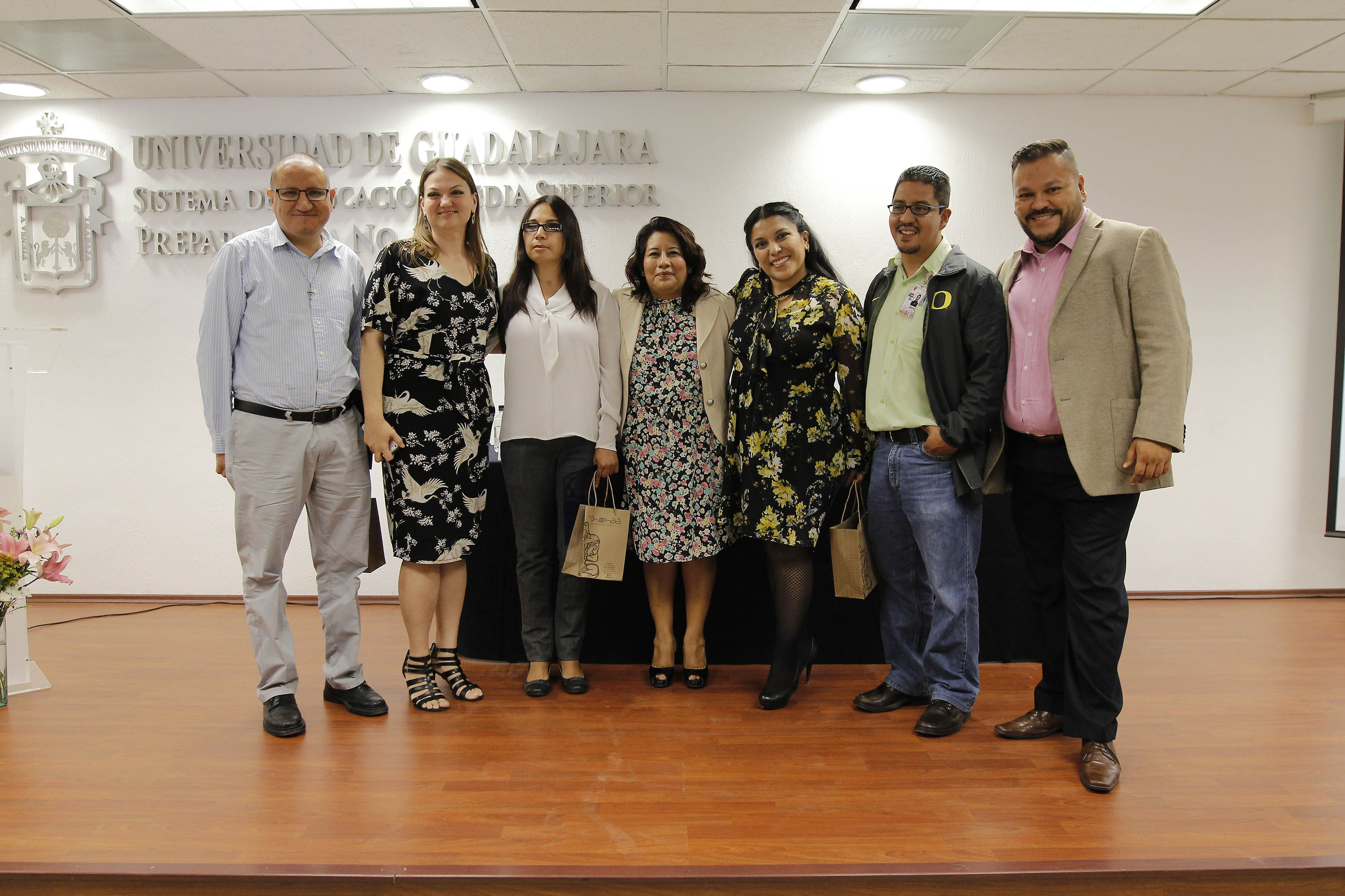 Entrega la Preparatoria 15 reconocimientos a su personal fundador