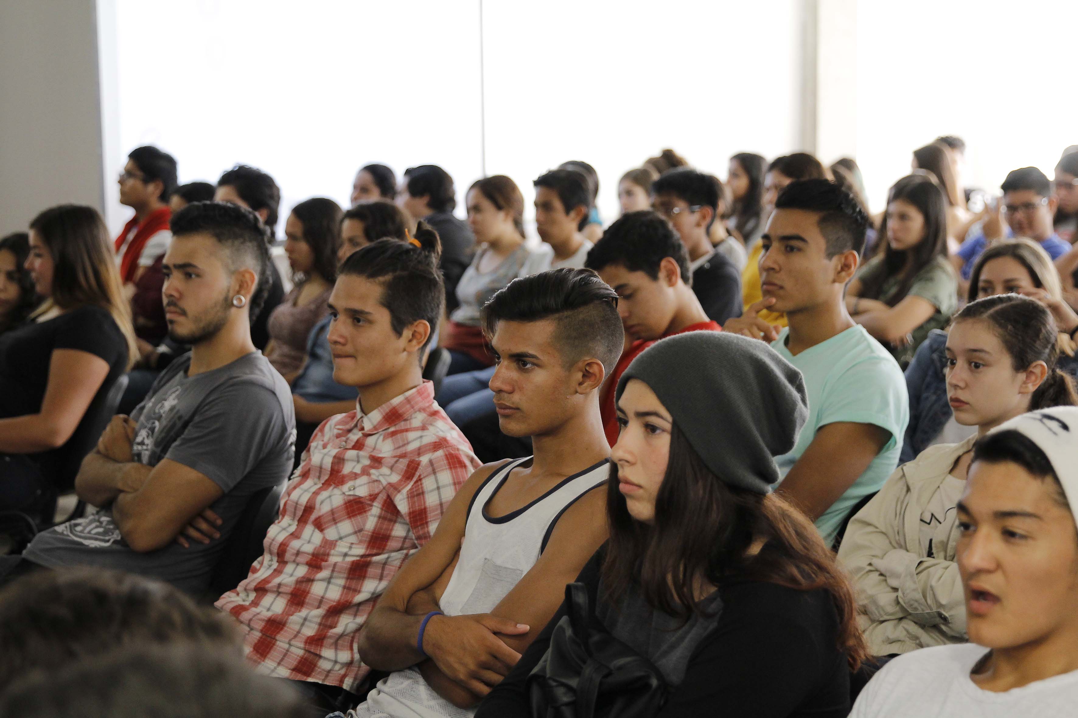Finalizan festejos del décimo aniversario de la Preparatoria 15