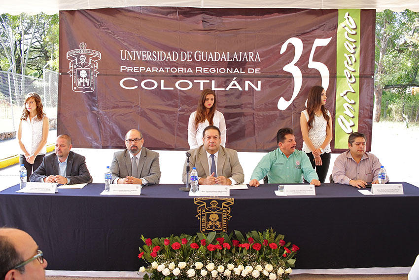 Celebran 35 años de presencia universitaria en Colotlán