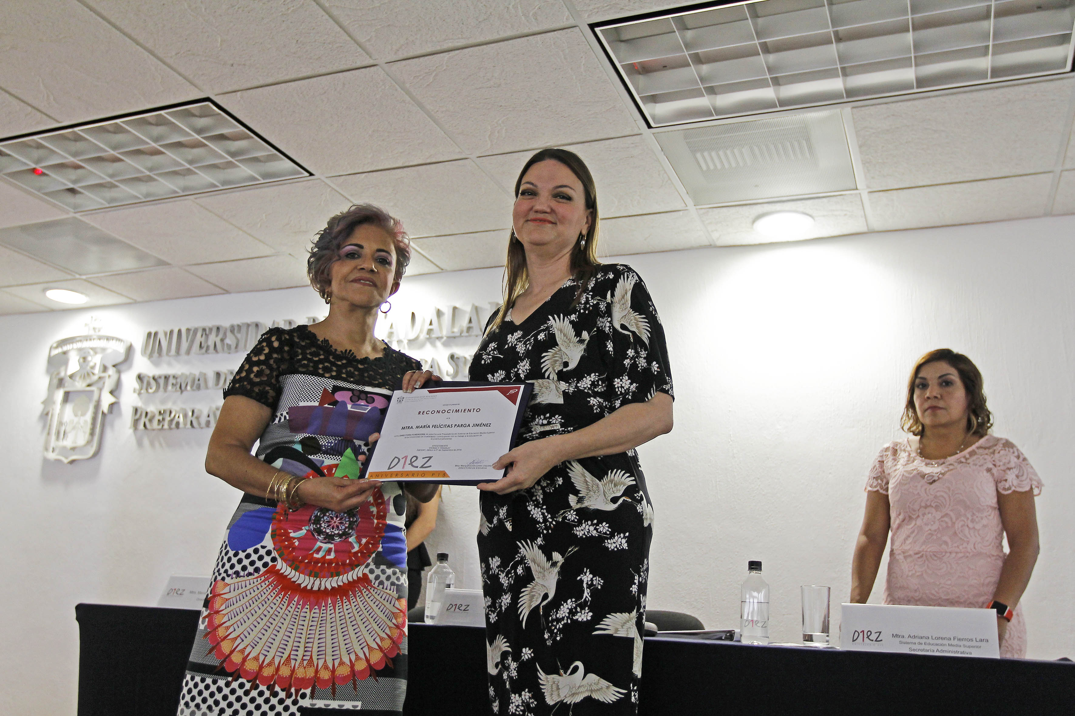 Entrega la Preparatoria 15 reconocimientos a su personal fundador