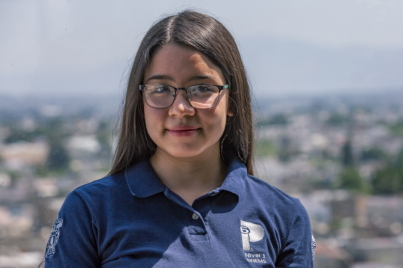 Alumna de la prepa cinco