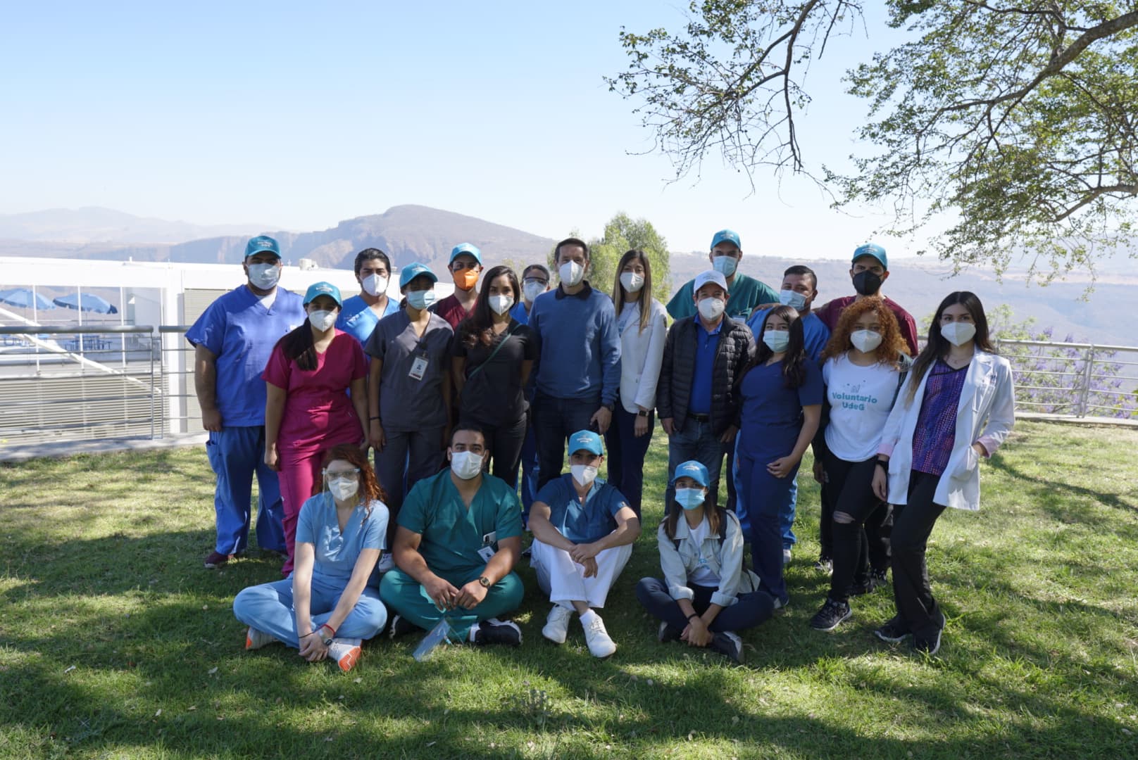 Grupo de voluntarios brigadistas