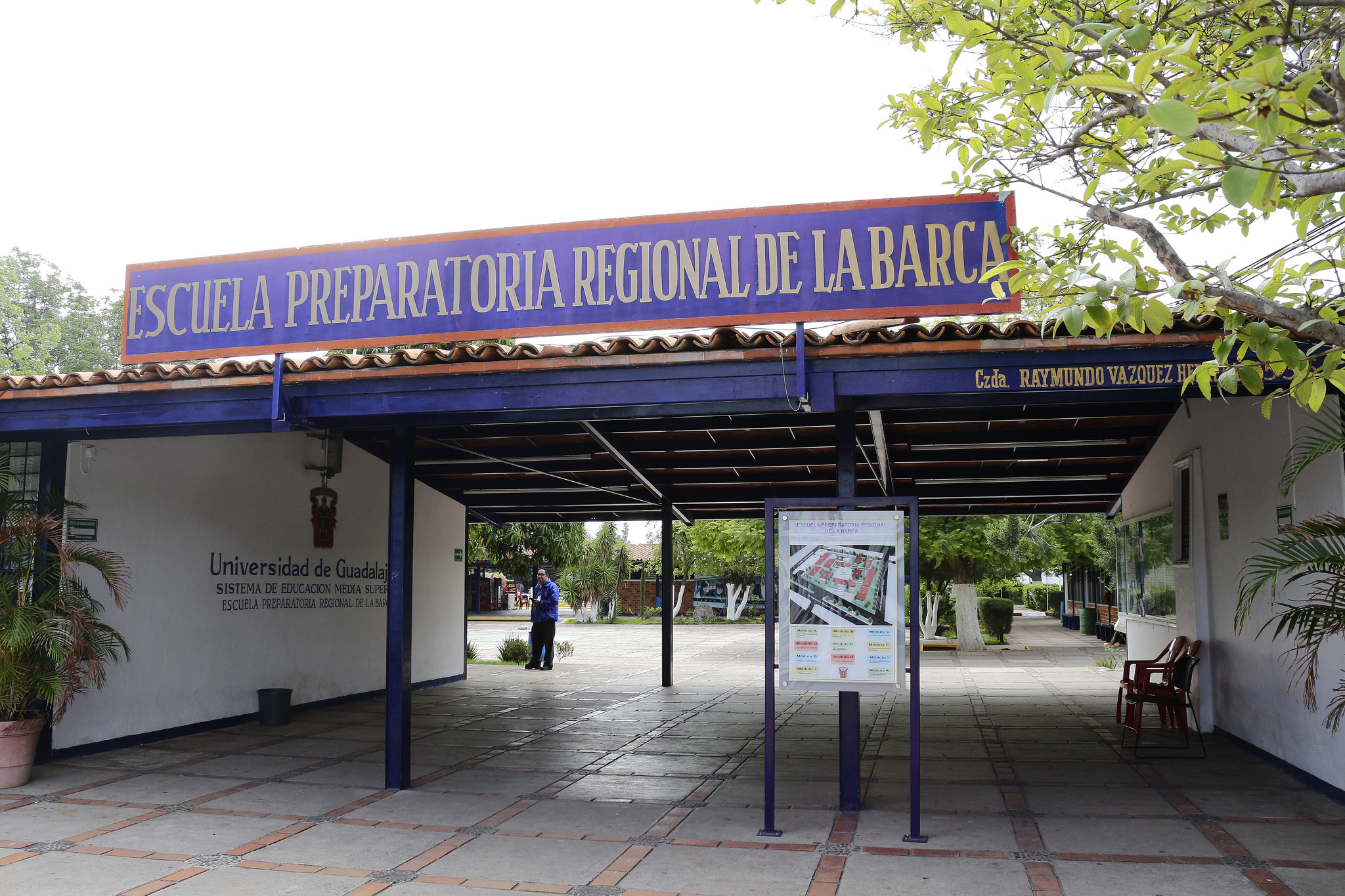 Fachada del plantel