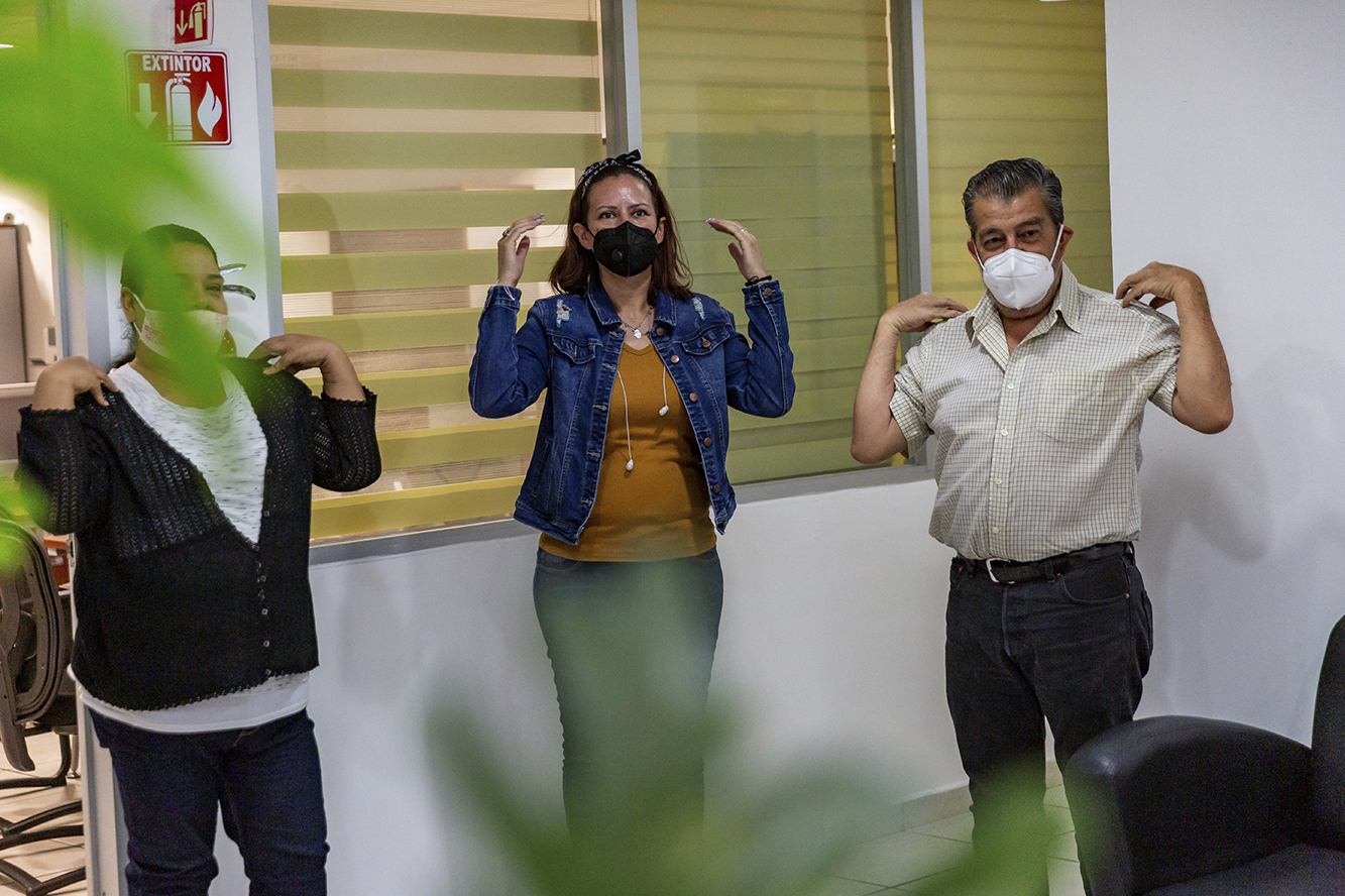 Personal del sems realiza actividad del programa de activación física
