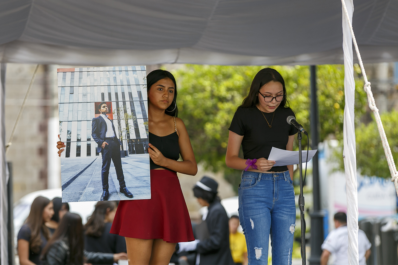 Alumnos en expresión artistica