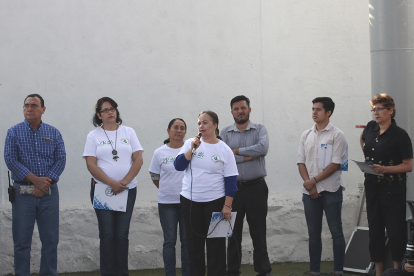 Autoridades e invitados del evento