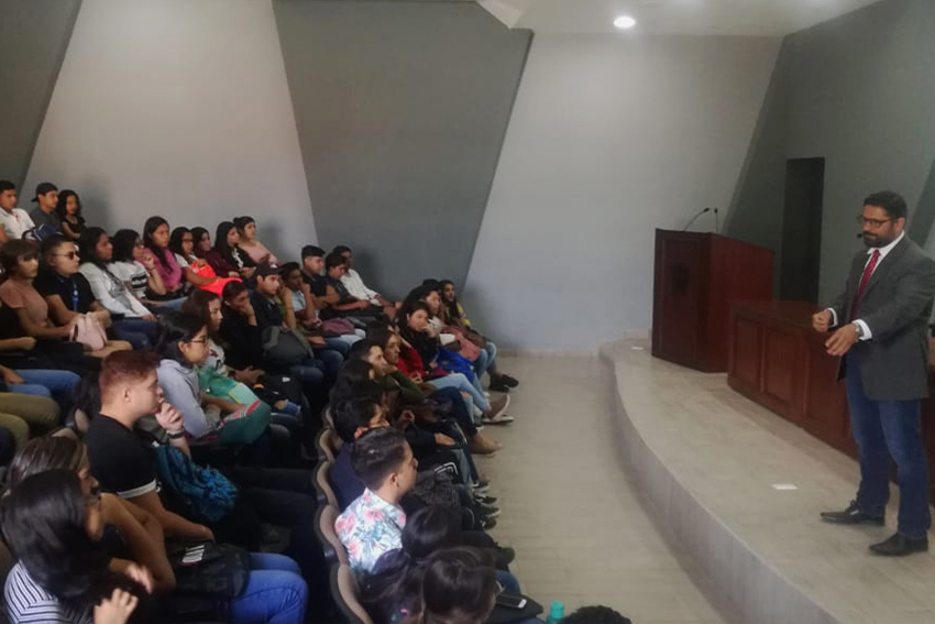 Asistentes a evento