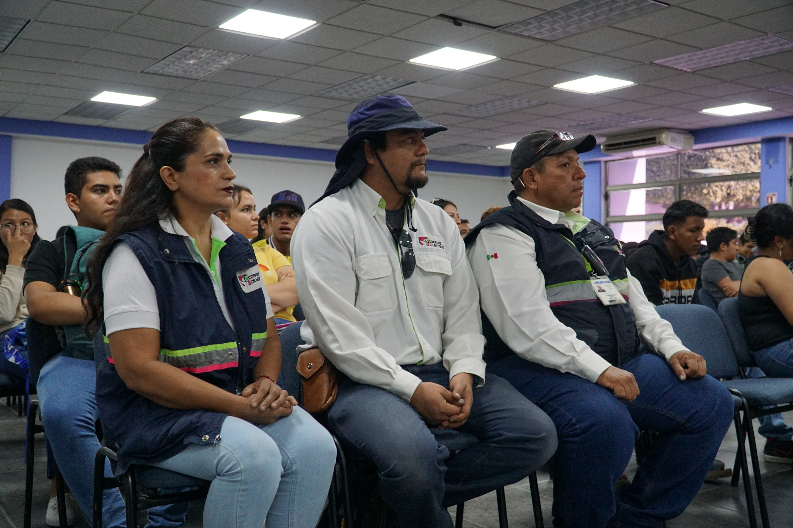 asistente al evento