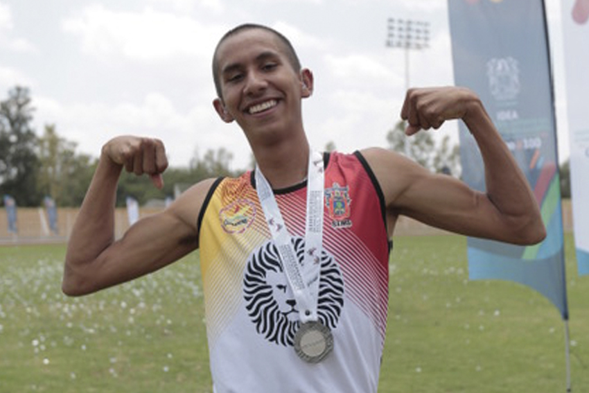 Atleta con medalla