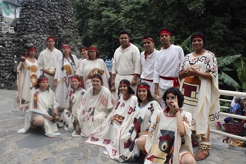 Alumnos caracterizados
