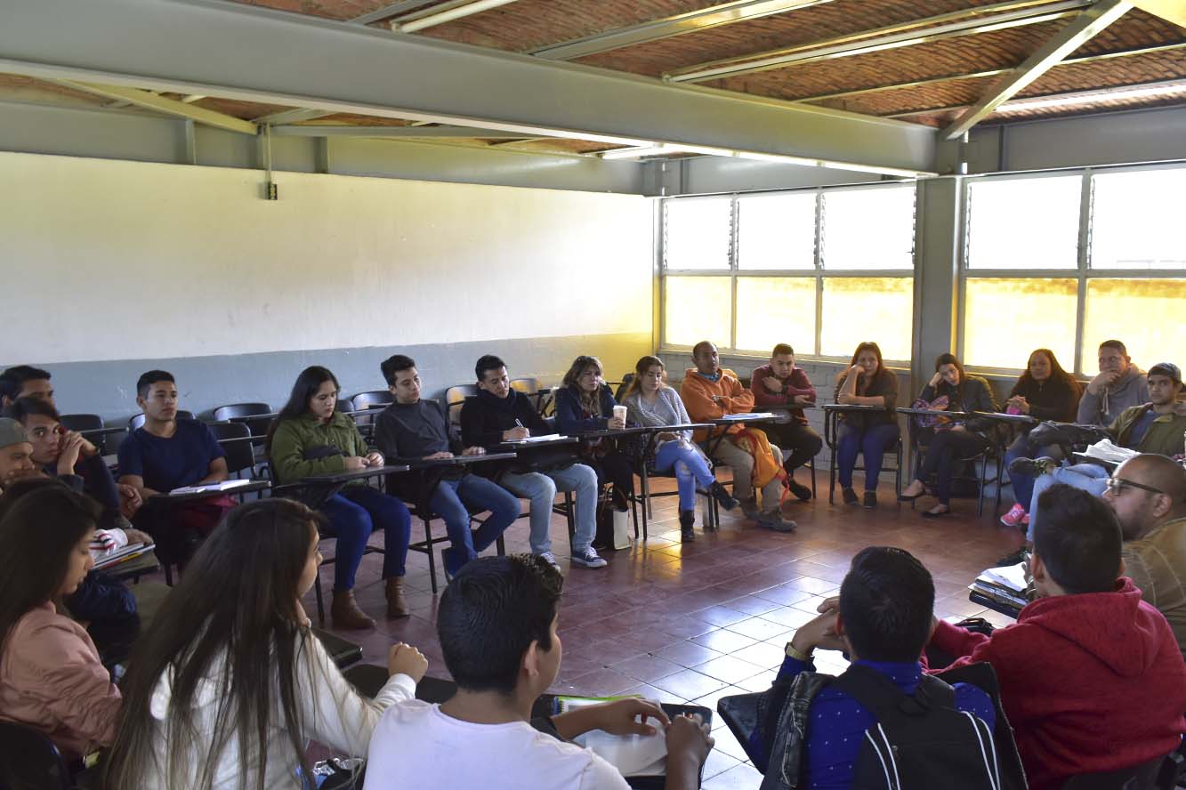 Alumnos en aula