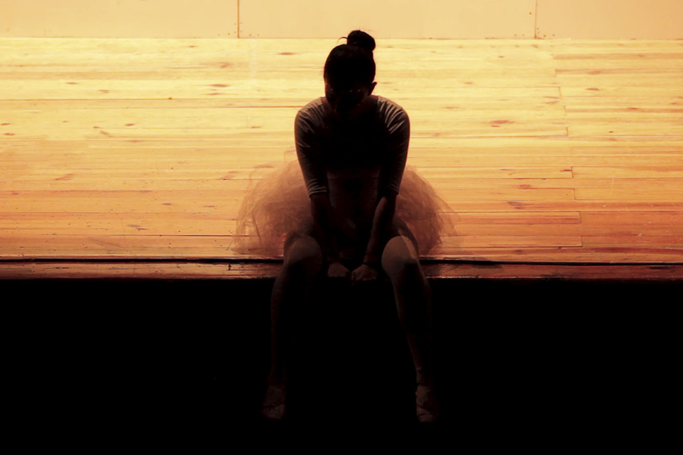 Bailarina en escenario