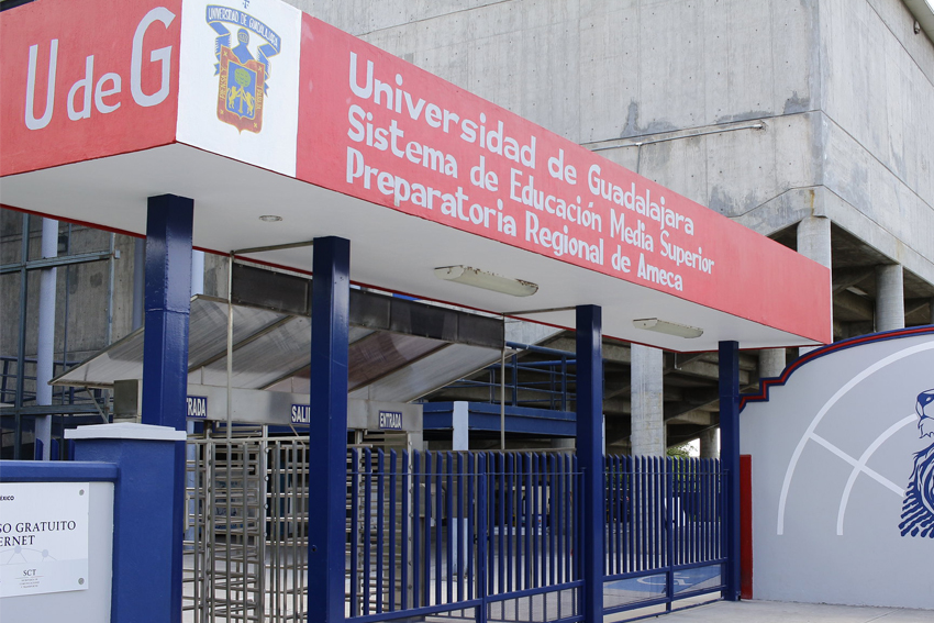 Fachada del plantel