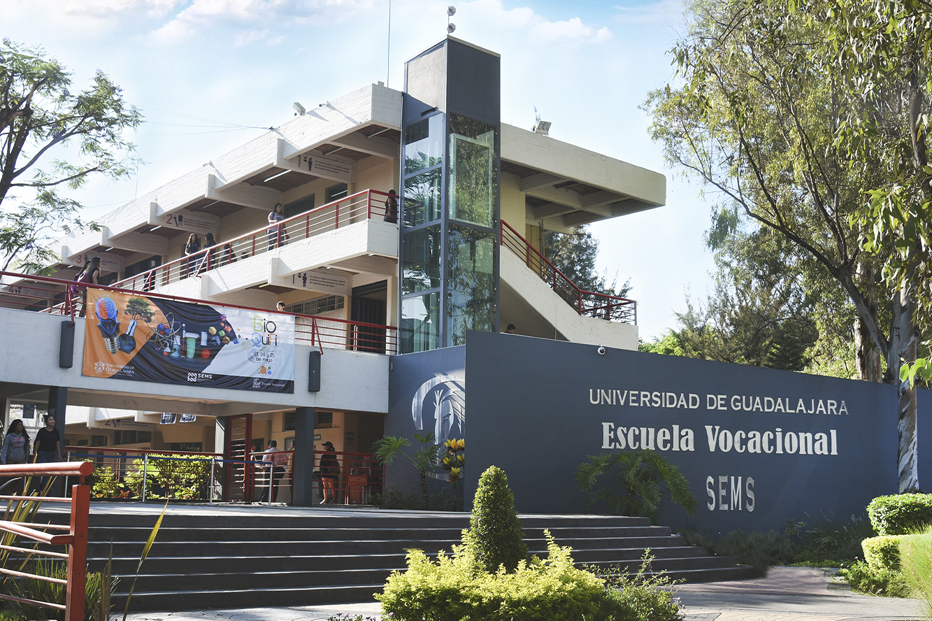 Fachada del plantel