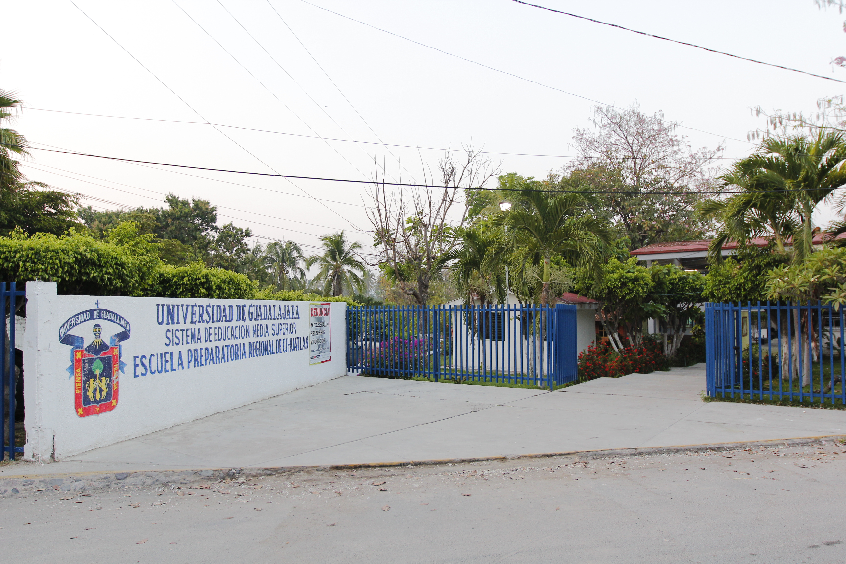 Fachada del plantel