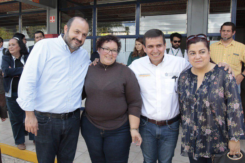 Visita del  rector general y director general a preparatorias de la región de Los Altos