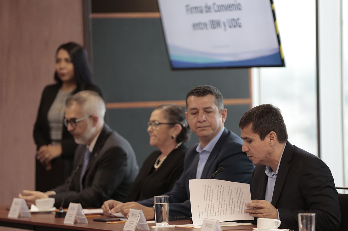 Autoridades del evento