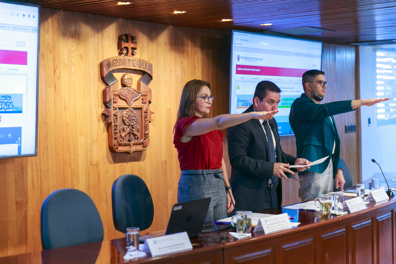 Toma de protesta de integrantes del cuems