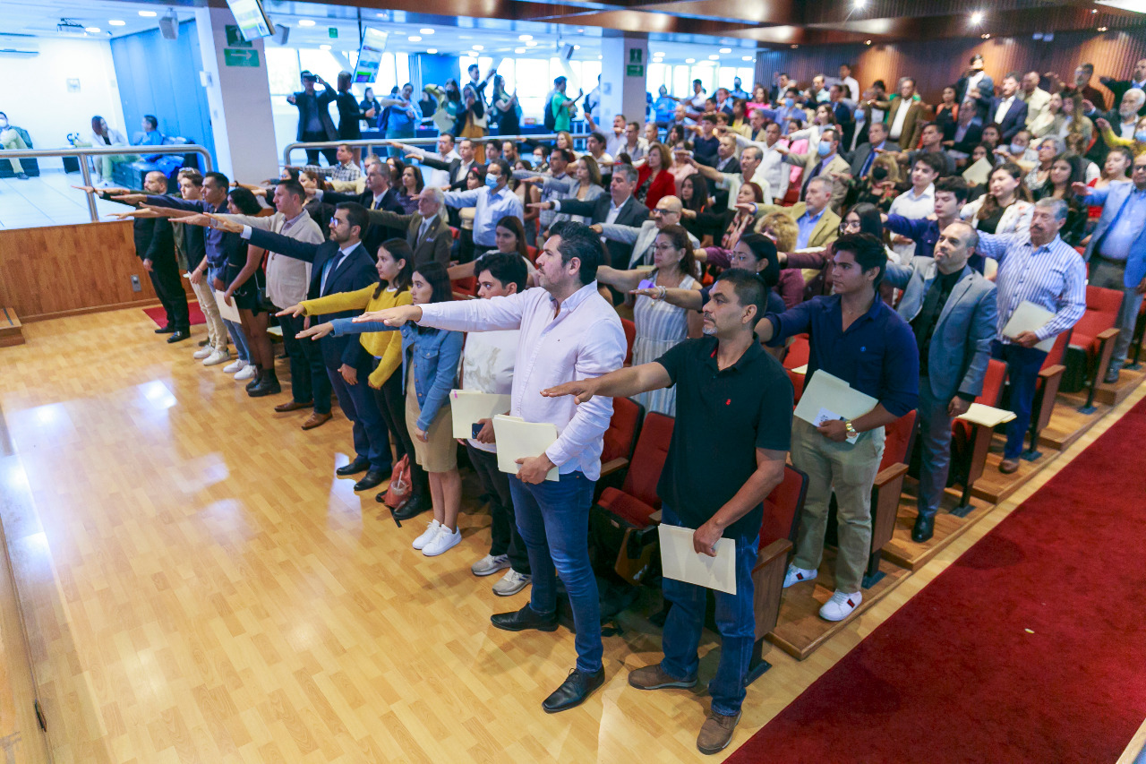 Toma de protesta de integrantes del cuems