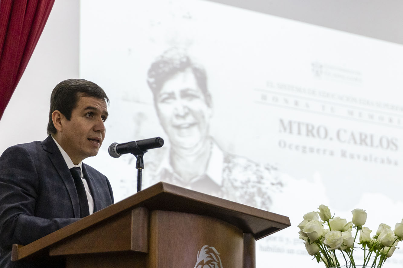 Maestro César Barba en podium