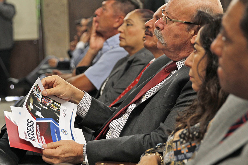 Funcionarios del SEMS