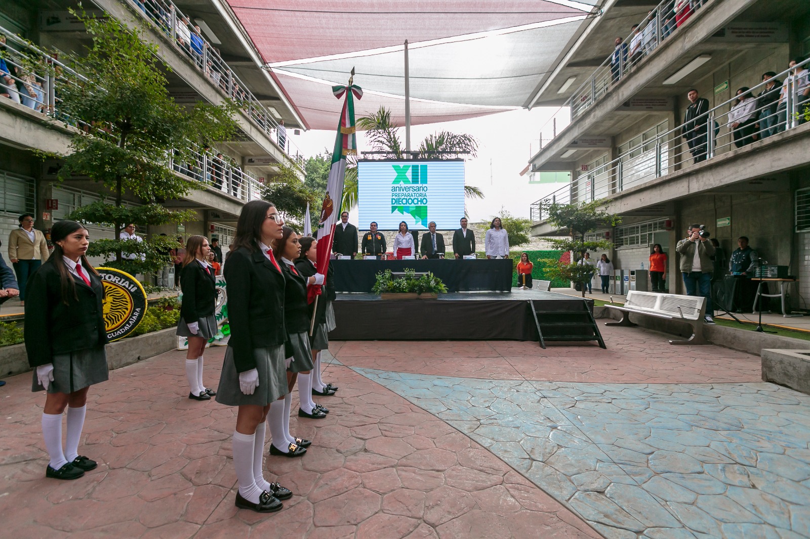 Ejecución de la Escolta de Bandera