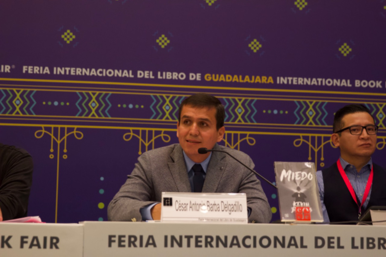 Maestro César Barba Delgadillo director general del sems