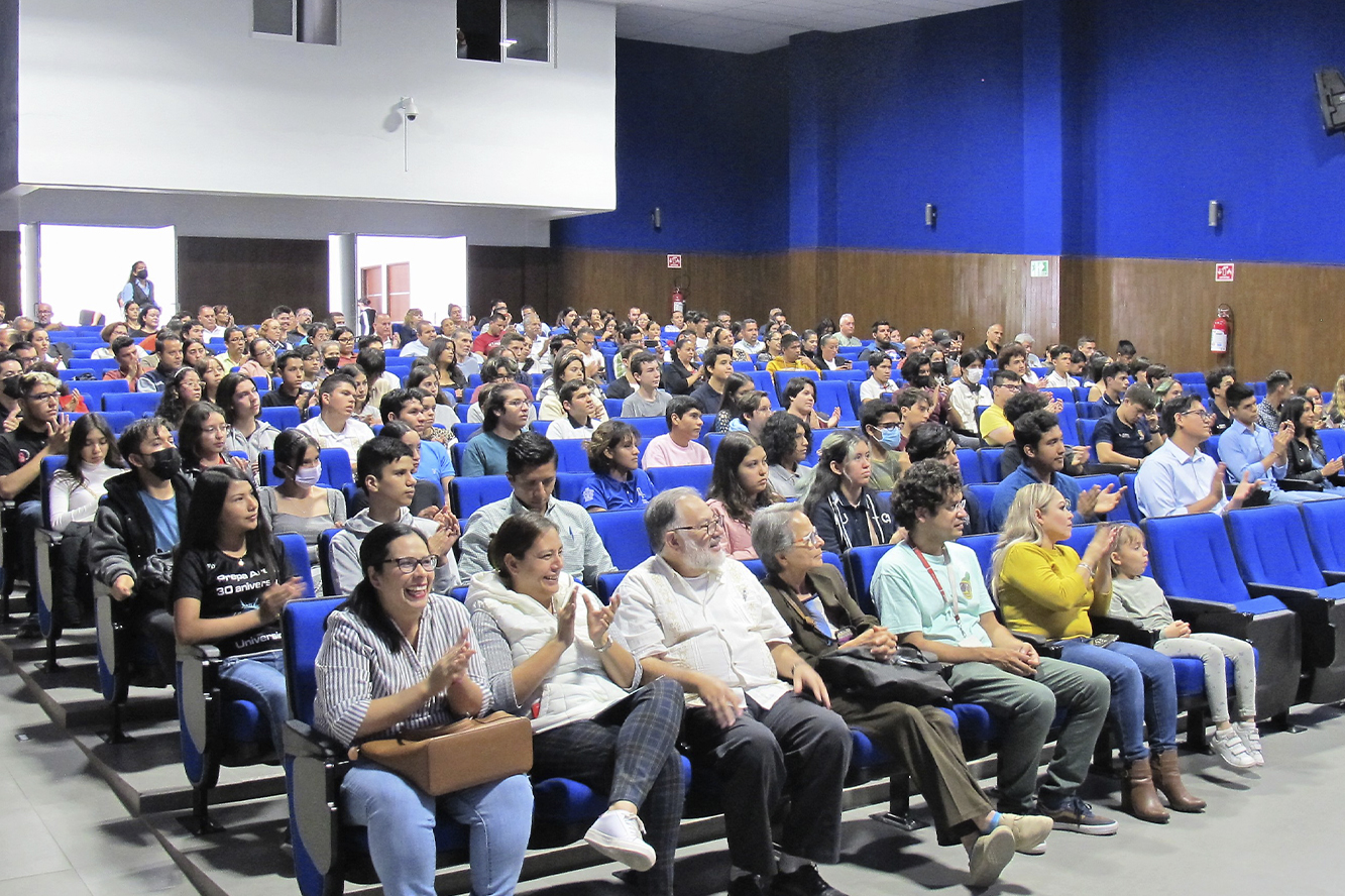 Participantes en el evento