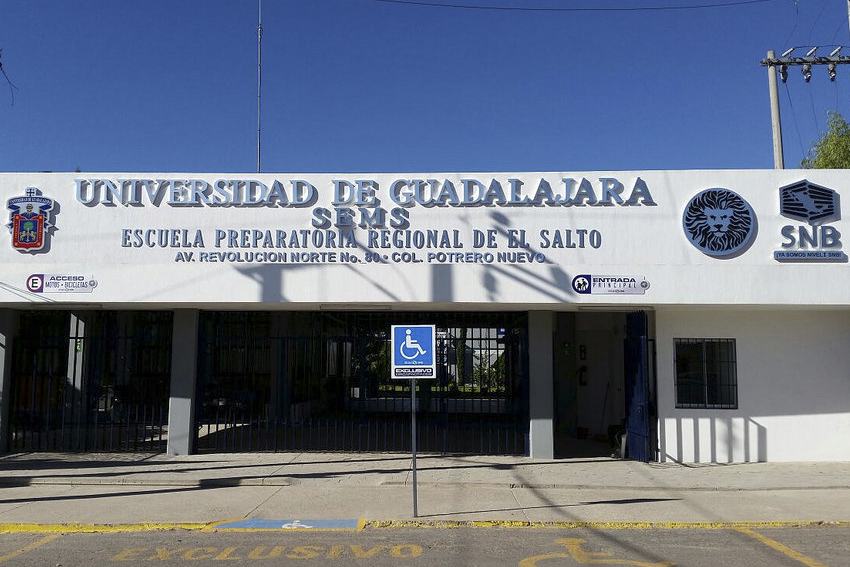 Fachada del plantel