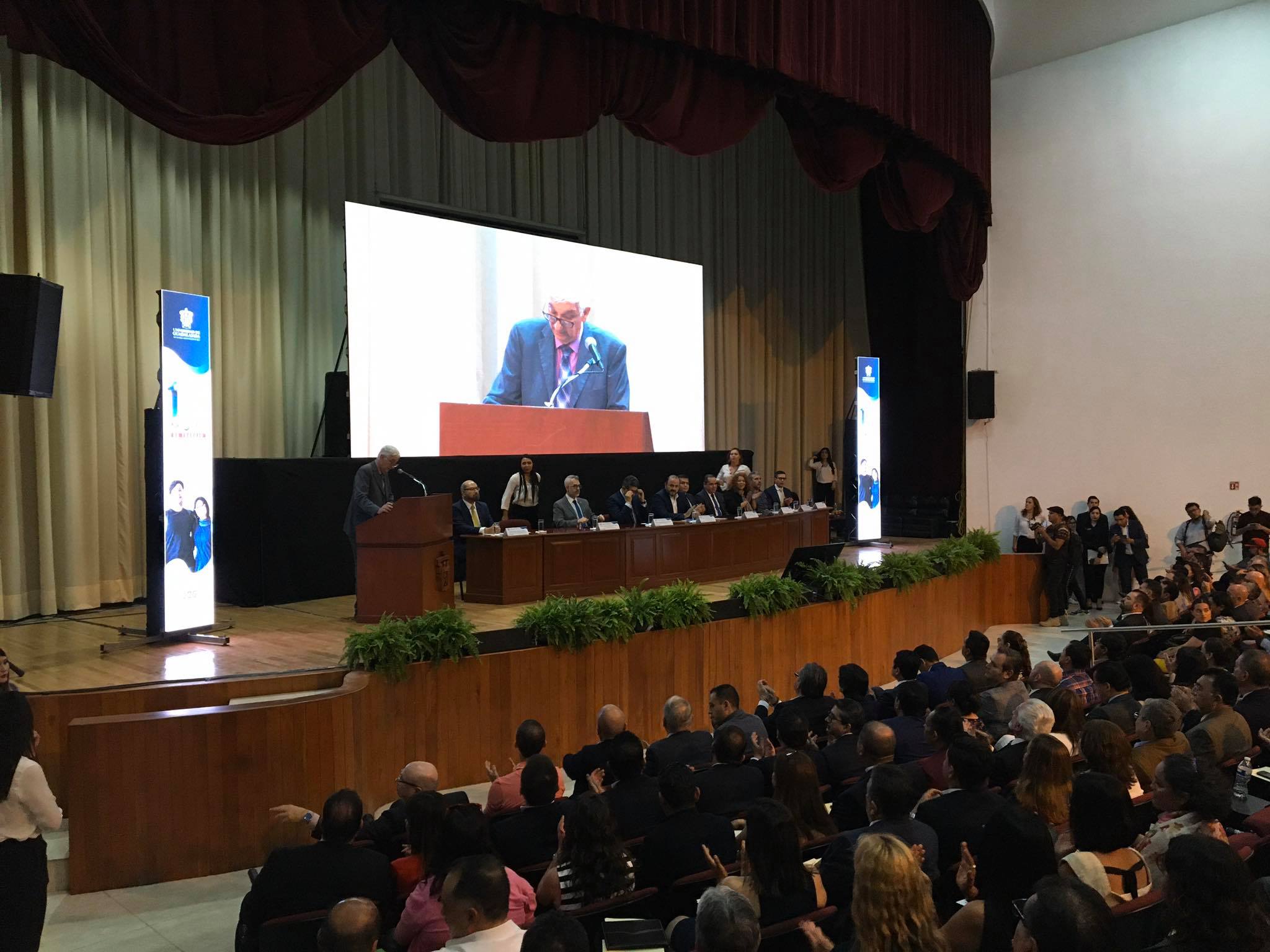 Autoridades del evento