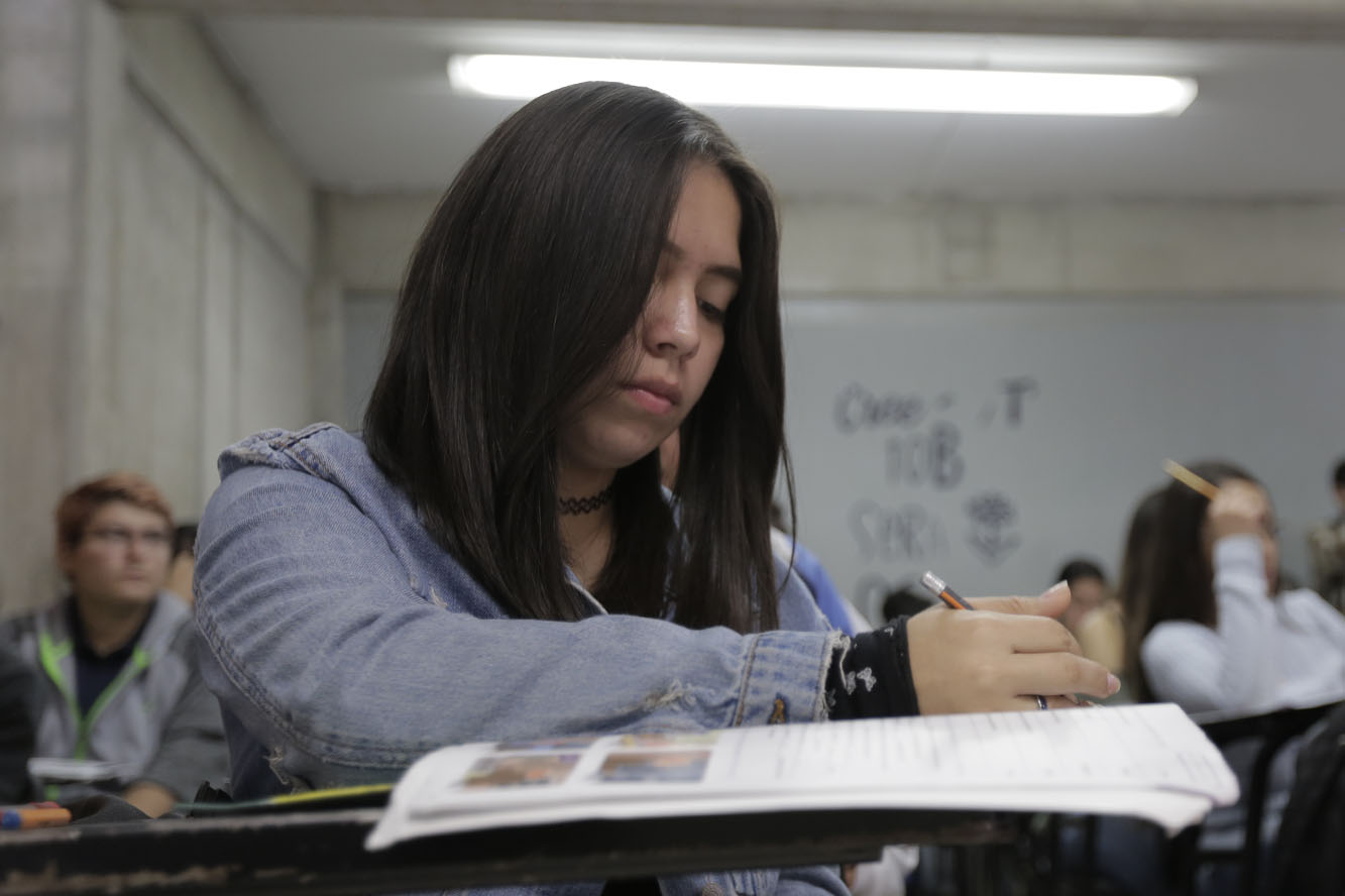 Alumna en aula