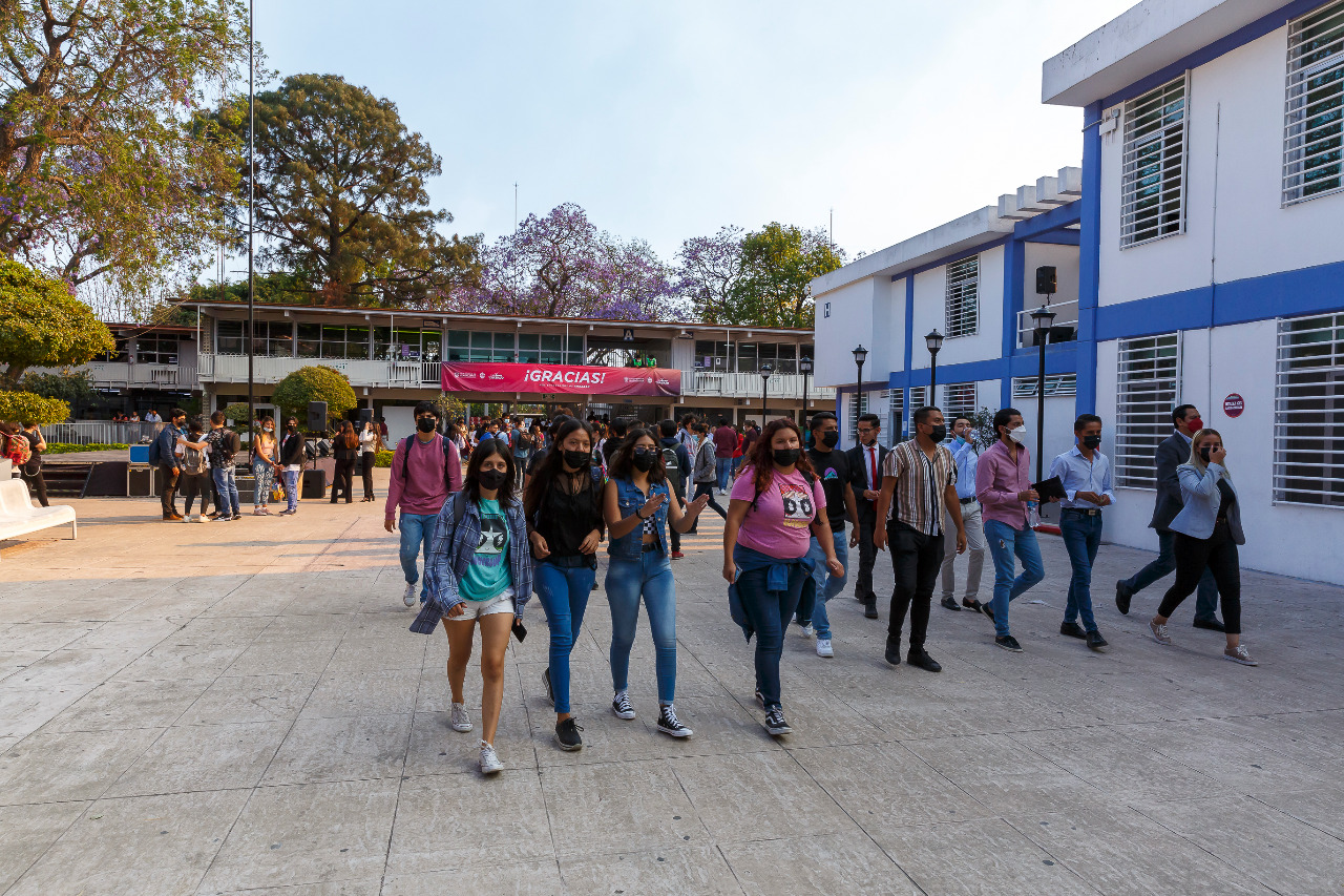 invitados al evento