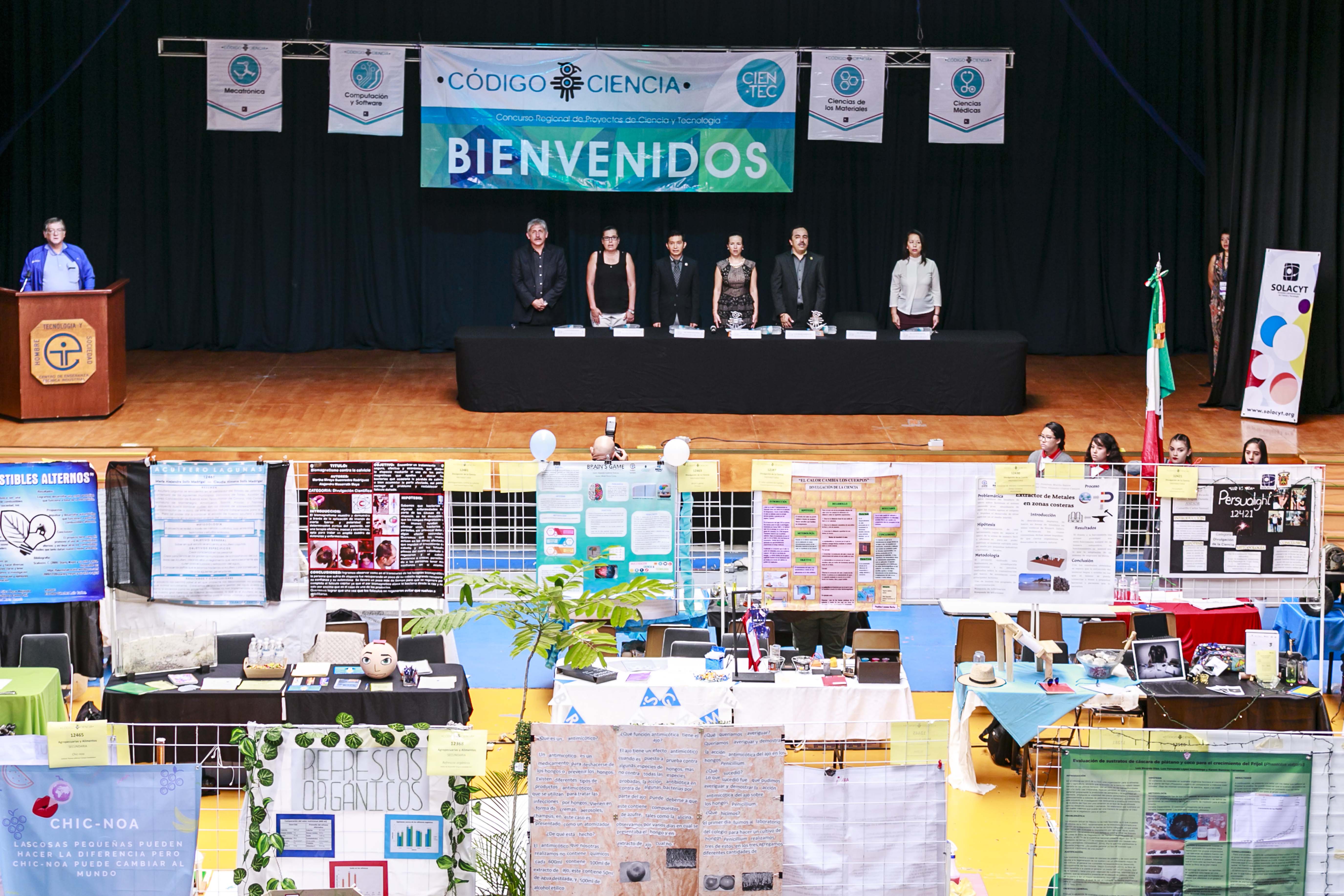 Autoridades del presidium en inauguración de Código Ciencia Occidente