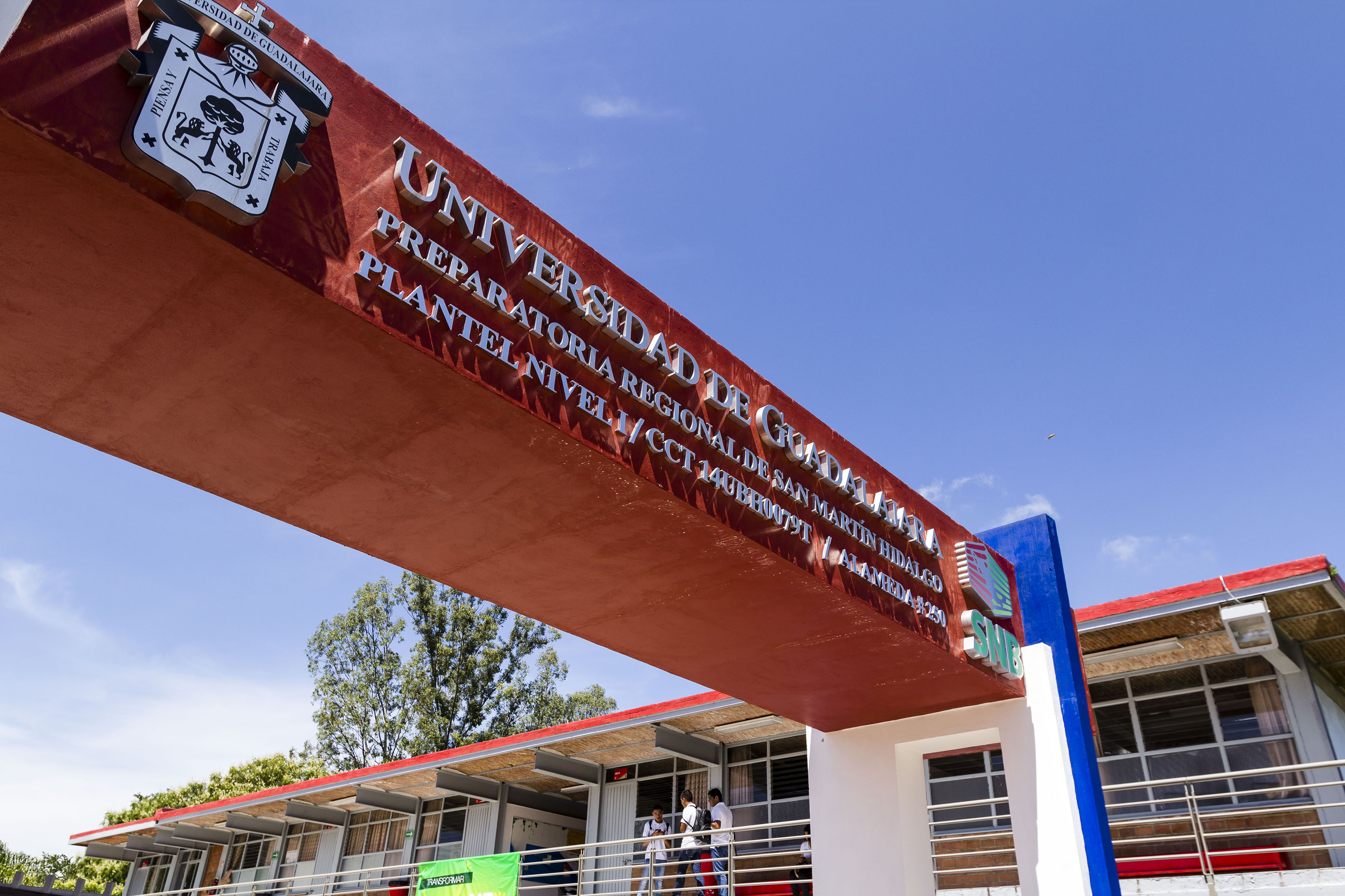 Fachada de la preparatoria