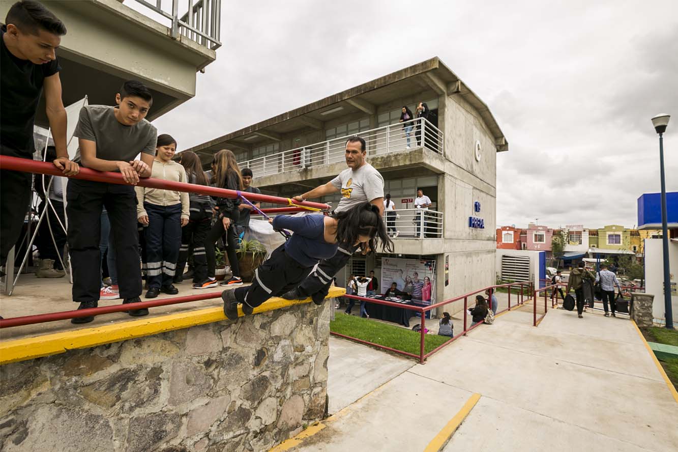Alumnos en práctica de Protección Civil