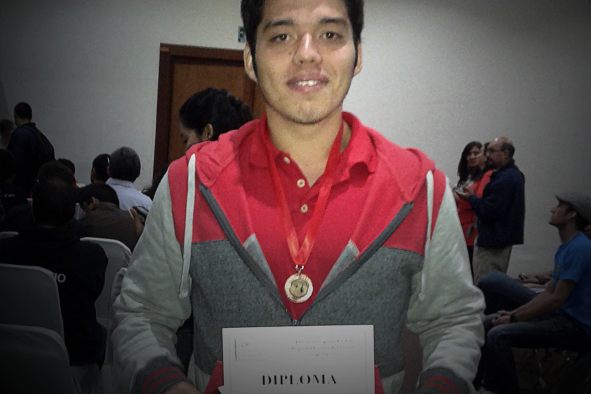Estudiante del SEMS gana bronce en Olimpiada Nacional de Matemáticas 