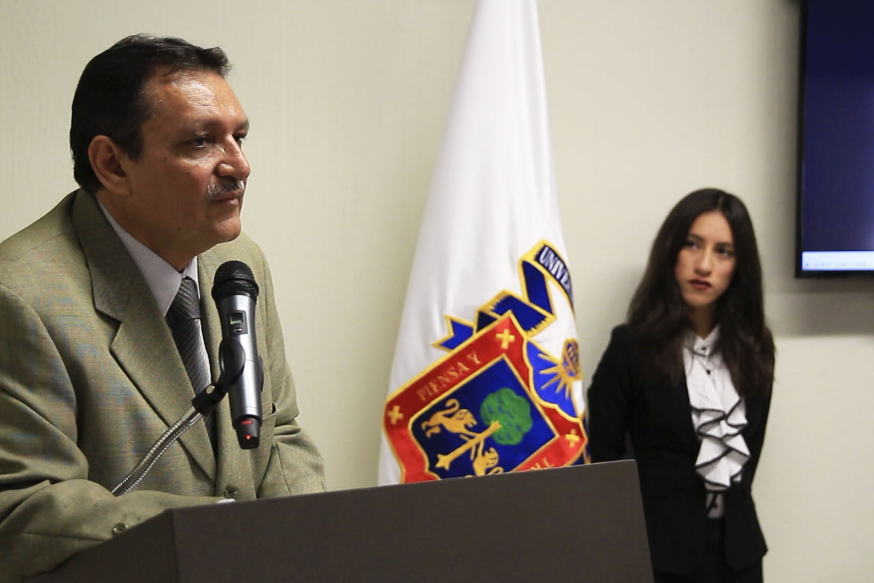 Certifica la secretaría de salud a la preparatoria 19 como Escuela promotora de la salud