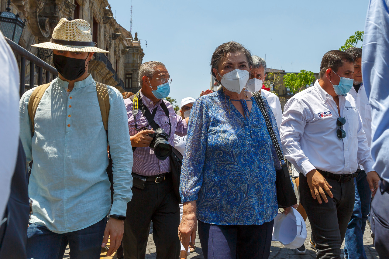 Participantes en contingente para exigir seguridad para la comunidad universitaria y sociedad en general