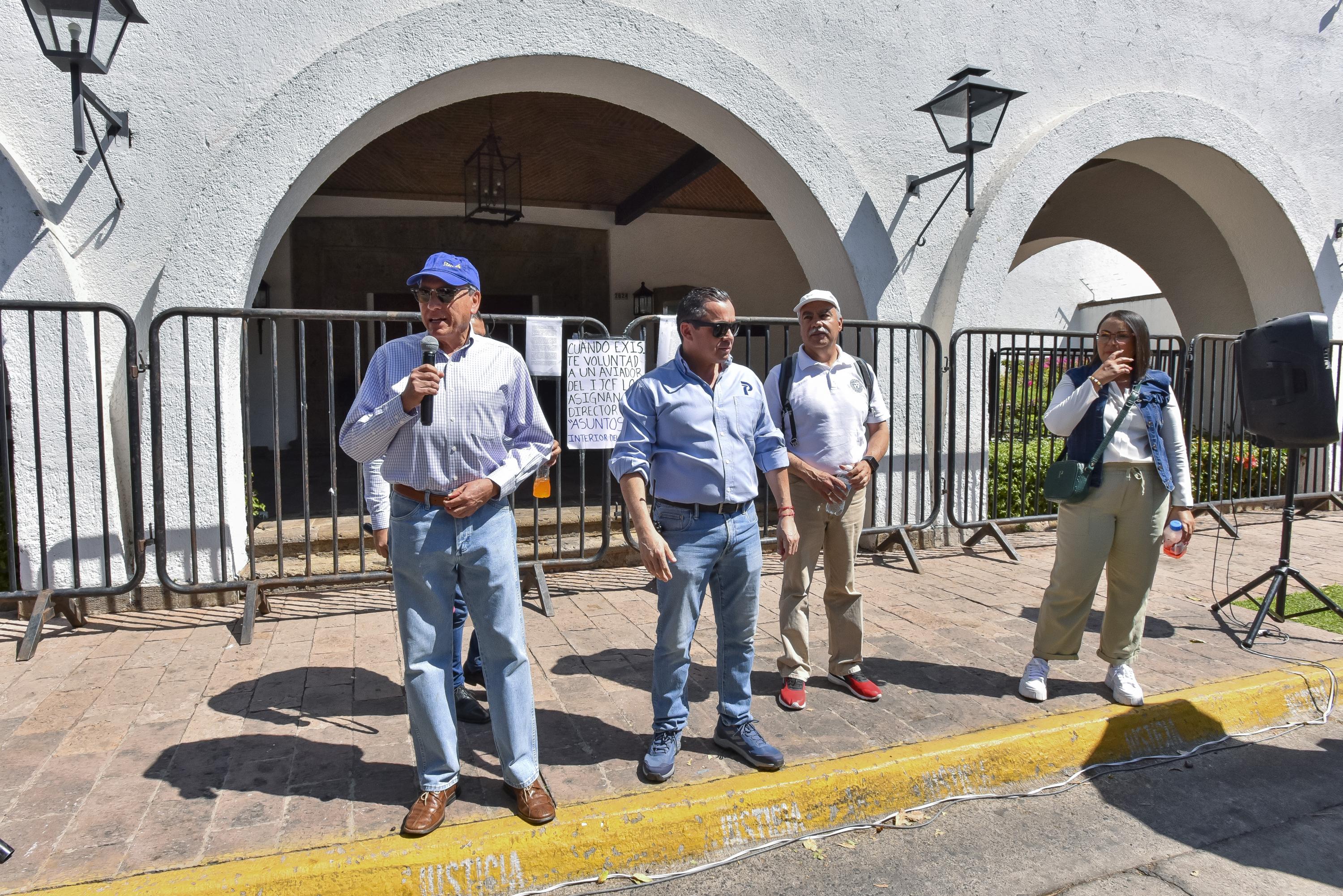 Participantes en contingente caminata por la autonomía Caminata por la Autonomía, la Educación y la Salud