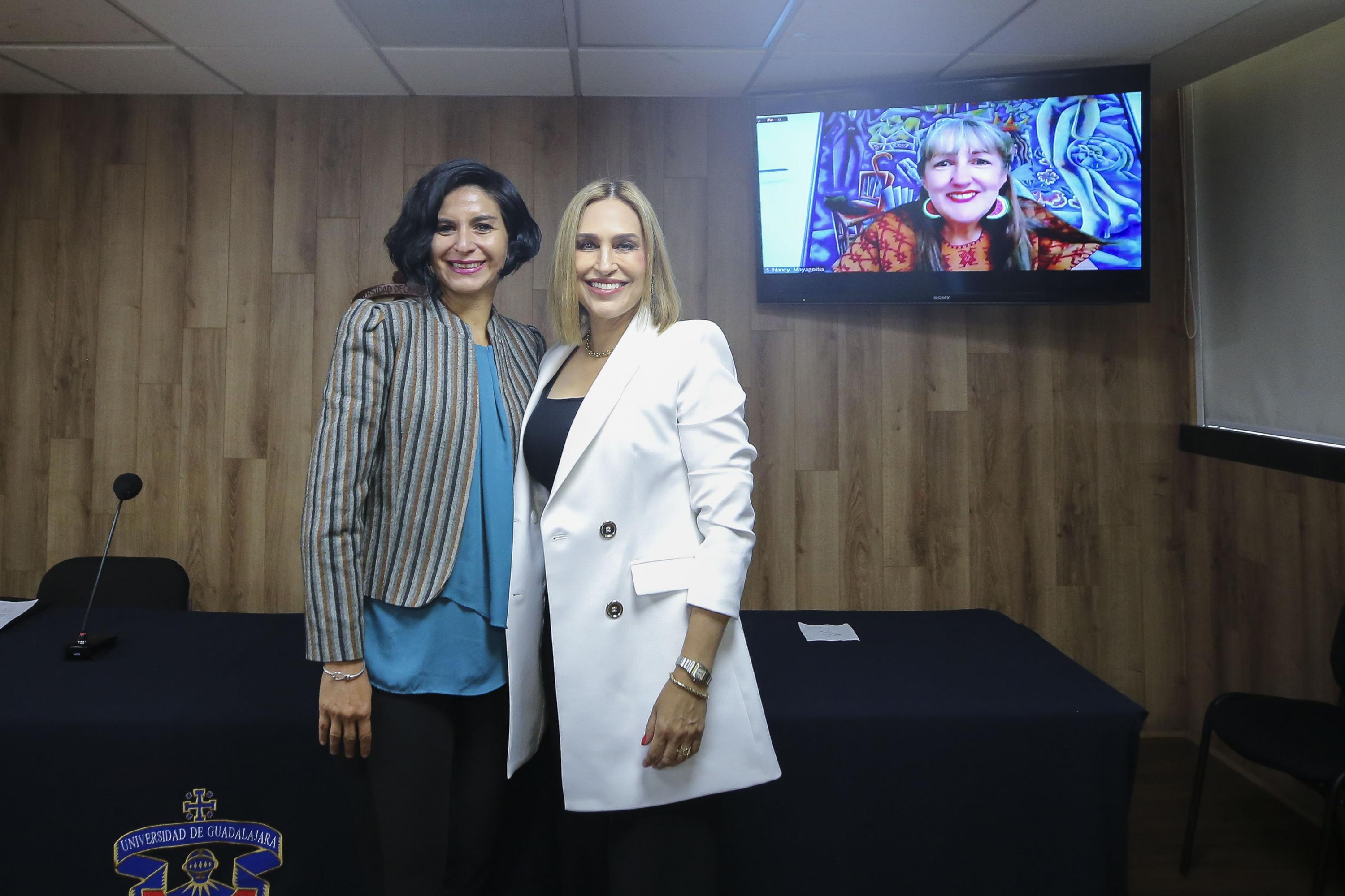 Autoridades del evento en rueda de prensa