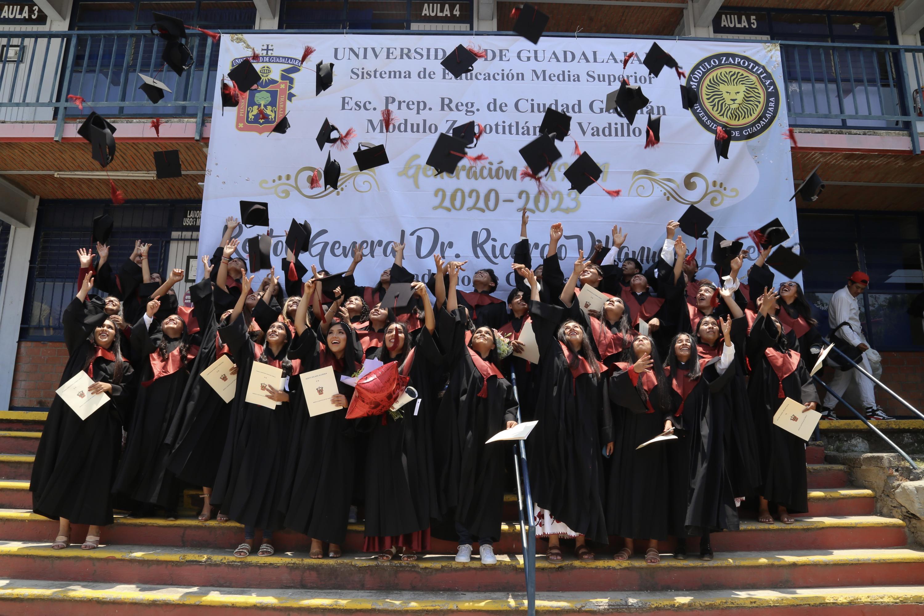 Alumnos graduados