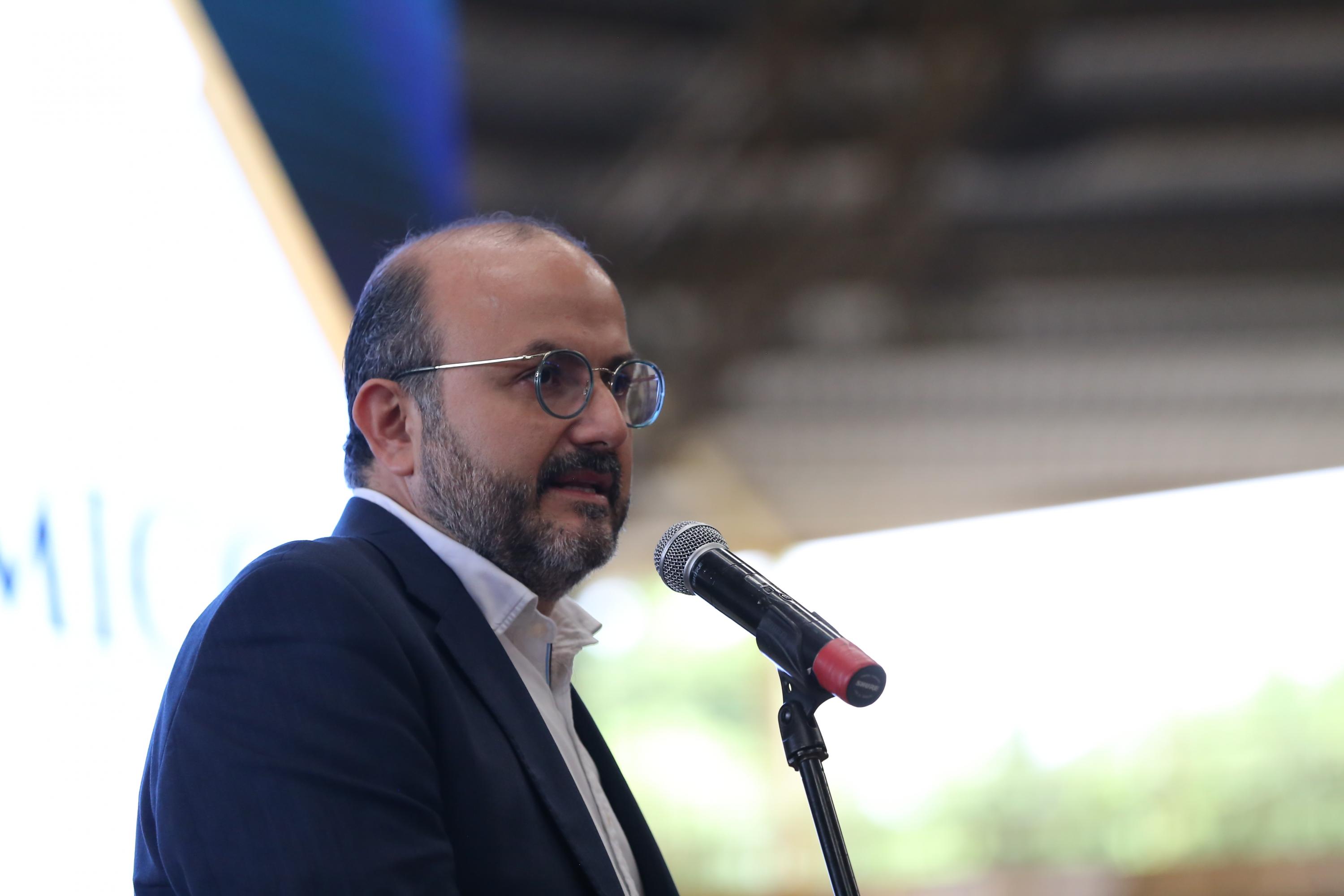 doctor Ricardo Villanueva Lomelí en uso de la voz
