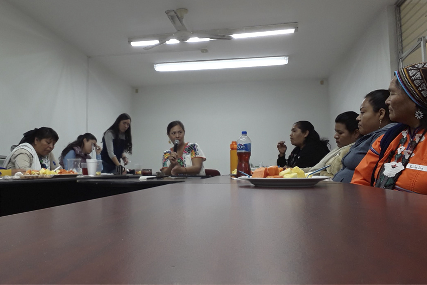 Grupo de participantes que asistieron al evento