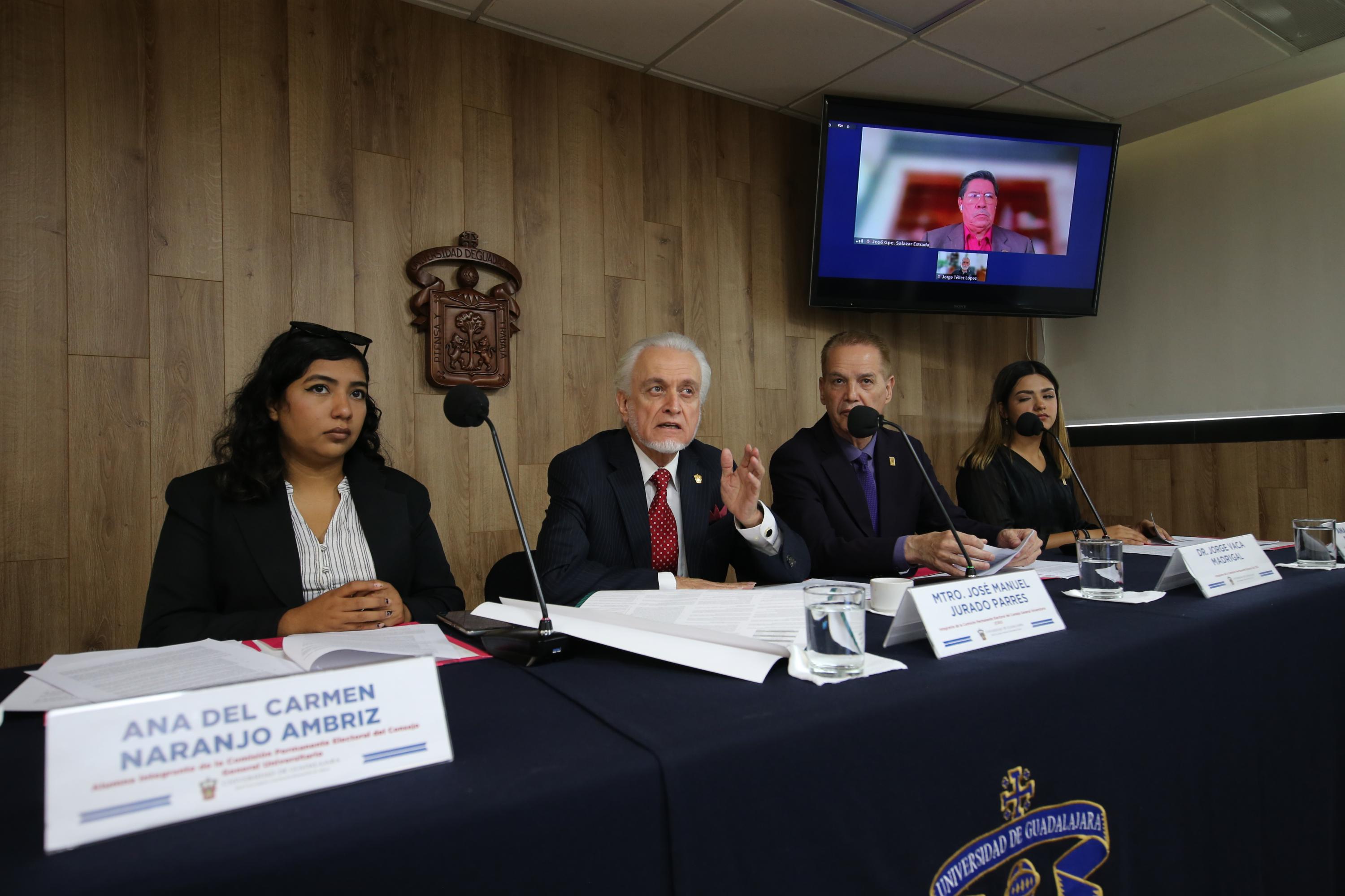 Autoridades del evento en rueda de prensa