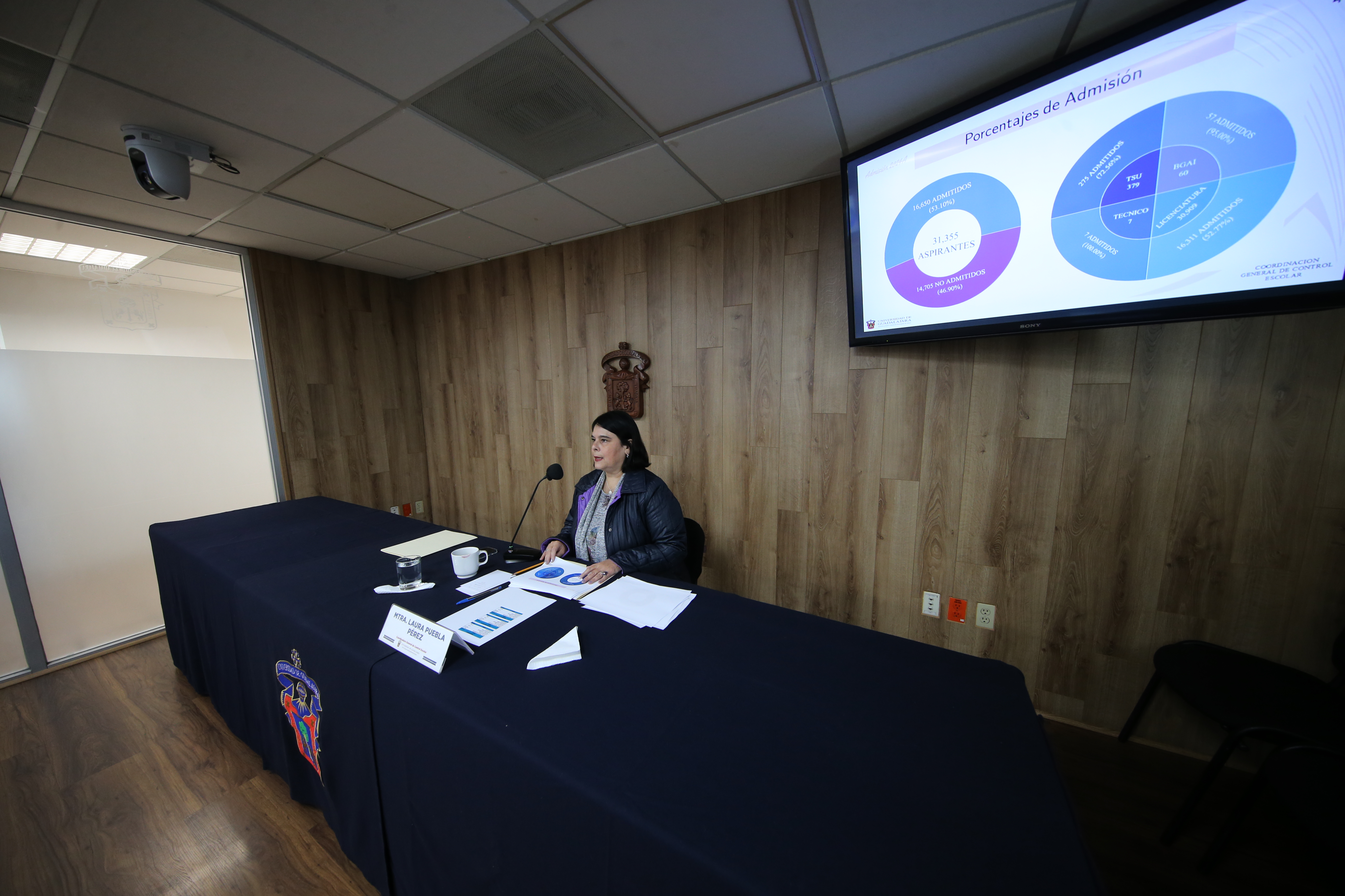 Autoridad del evento en rueda de prensa