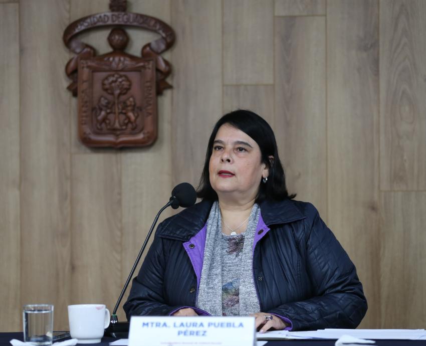 Autoridad del evento en rueda de prensa