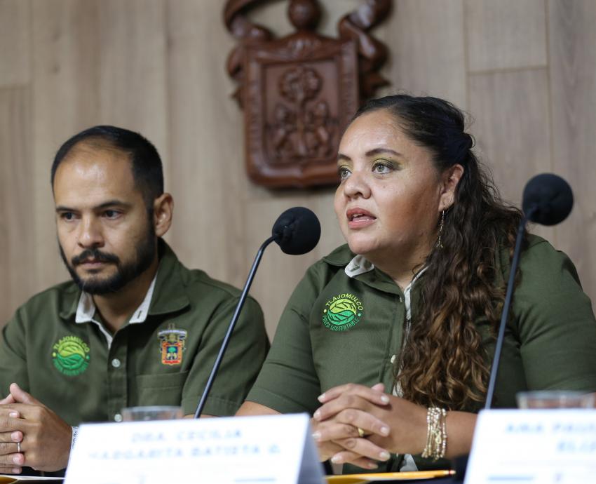 Autoridades del evento en rueda de prensa