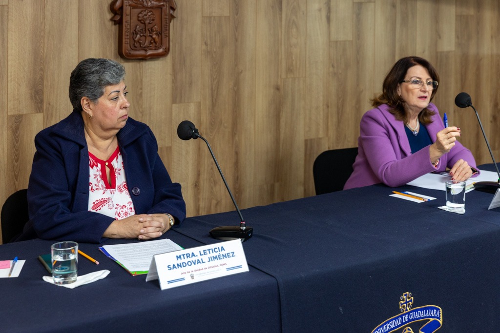 Autoridades del evento en rueda de prensa