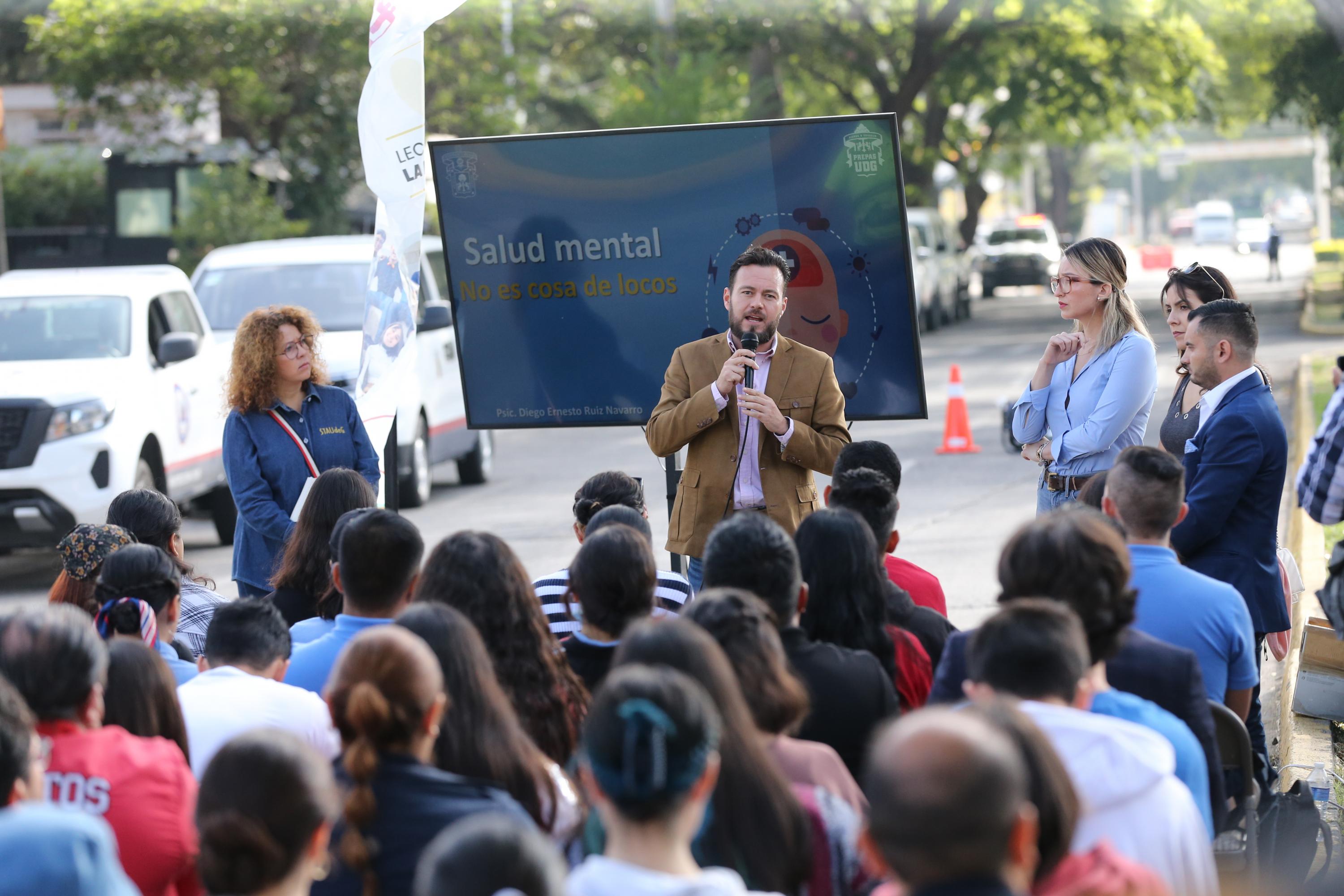 Participantes en contingente caminata por la autonomía Caminata por la Autonomía, la Educación y la Salud