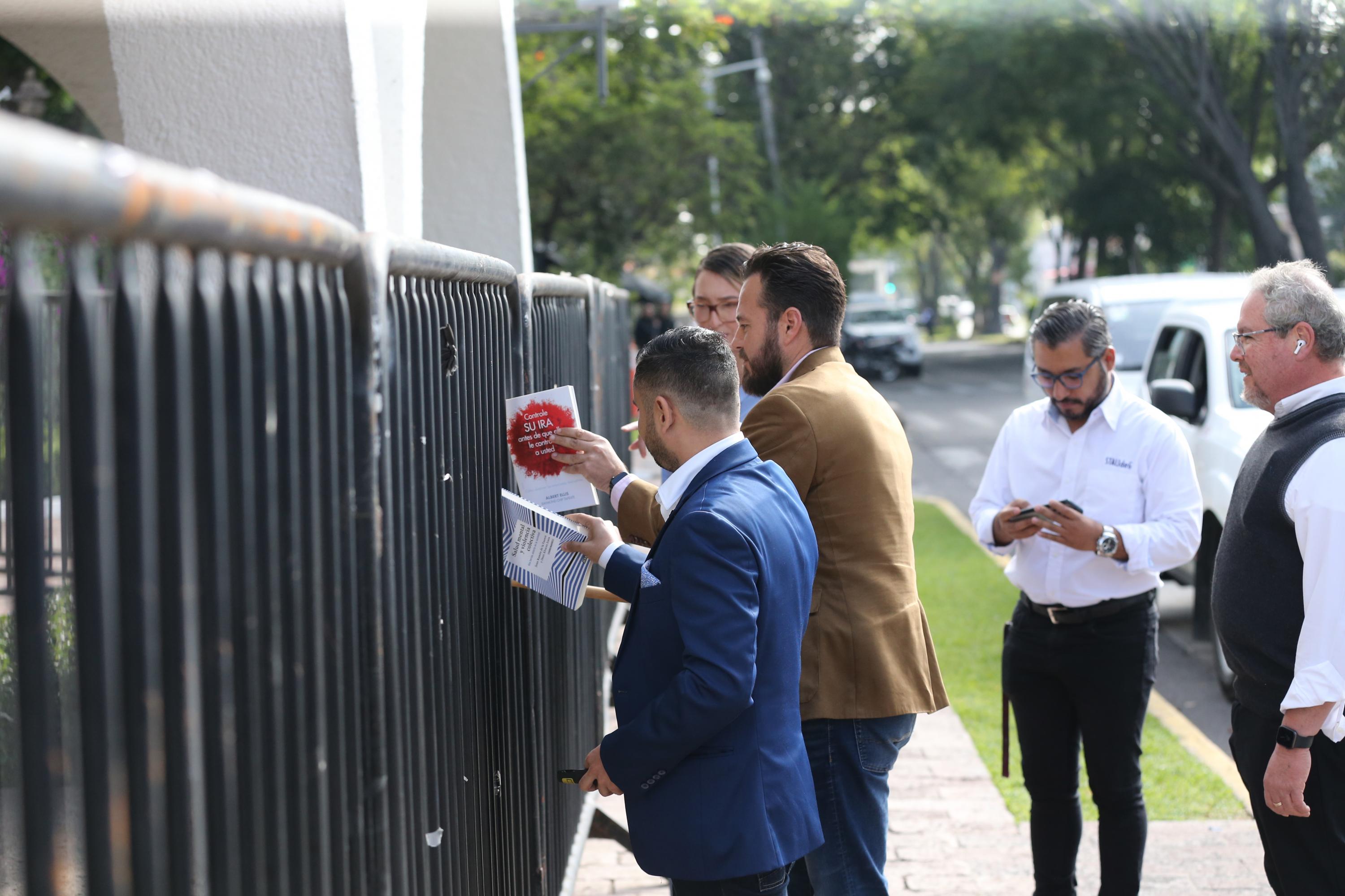 Participantes en contingente caminata por la autonomía Caminata por la Autonomía, la Educación y la Salud